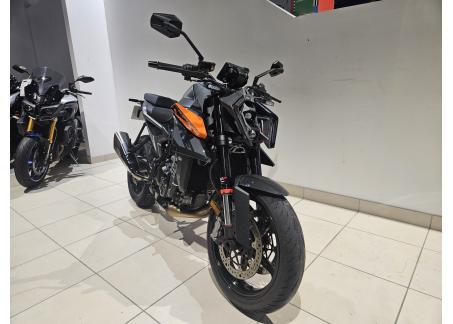 KTM 990 DUKE