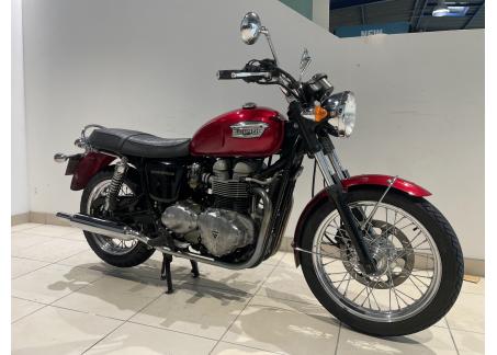 TRIUMPH BONNEVILLE 800